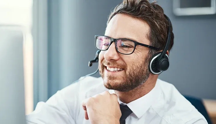 What is a Multichannel Contact Center?